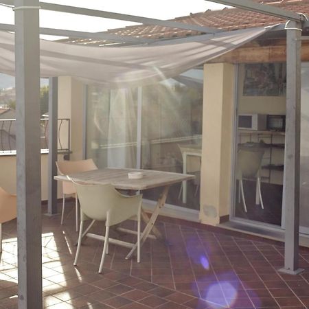 בורג'ו ורצי B&B Giardinidivale A 2 Chilometri Da Finale Ligure חדר תמונה